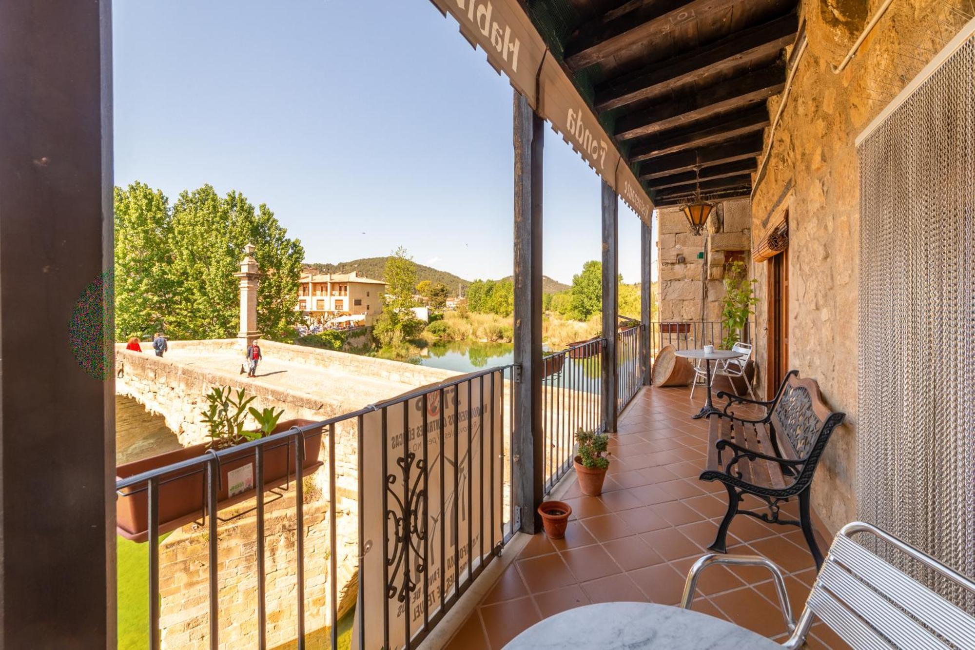 Fonda La Plaza Hotel Valderrobres Exterior photo